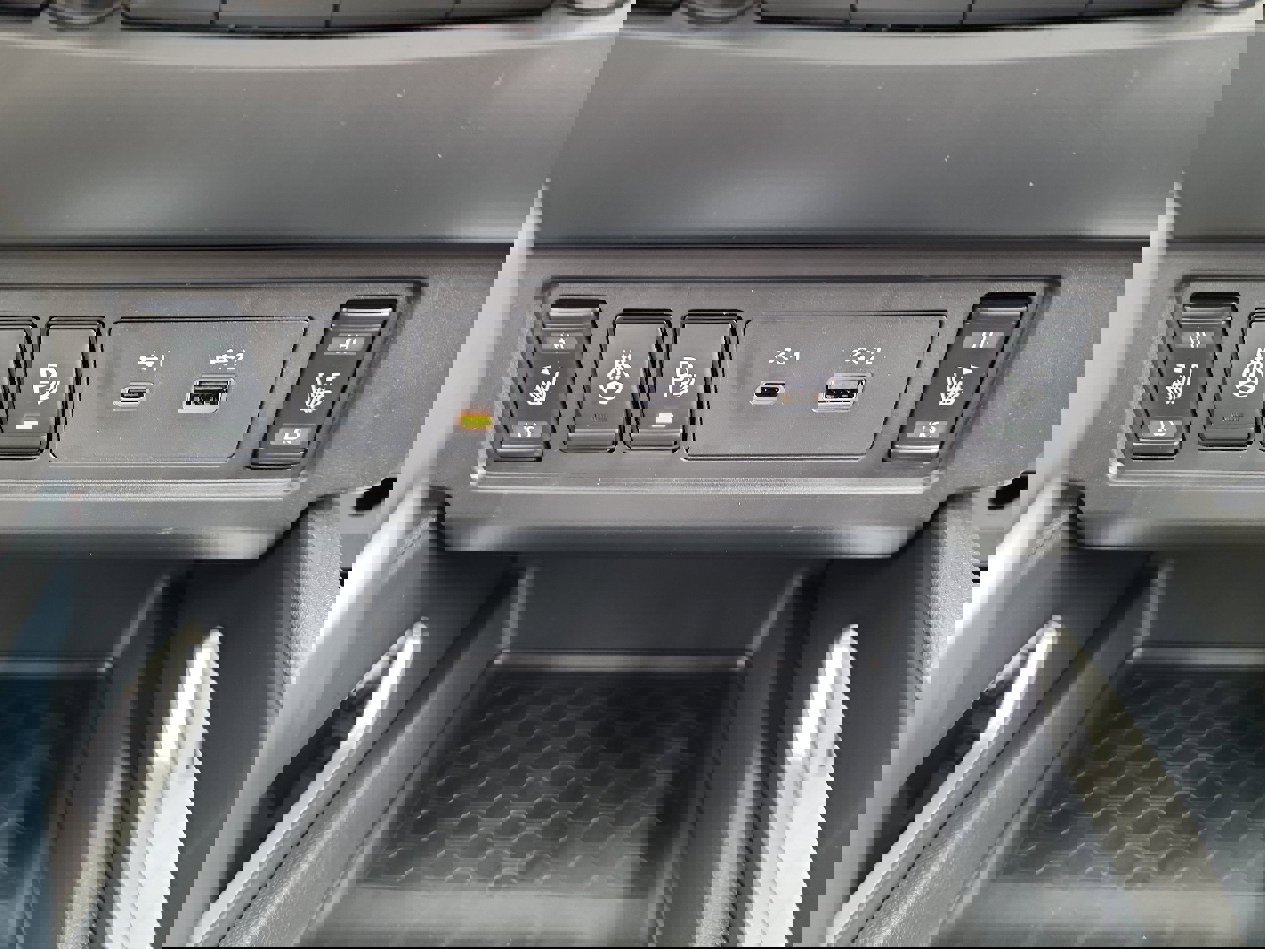 New 2026 Nissan Frontier SV image 14