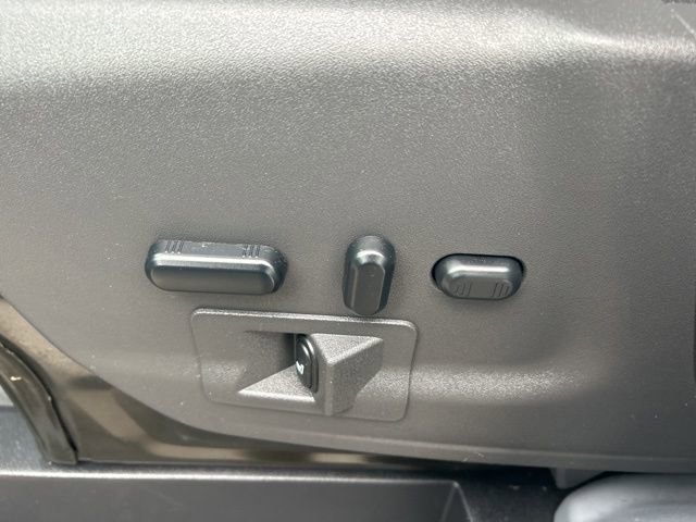 Used 2019 Ford Transit 250 148 High Roof Extended RWD image 17