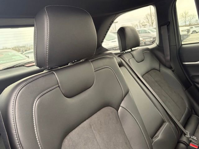 New 2026 Jeep Grand Cherokee Altitude image 32