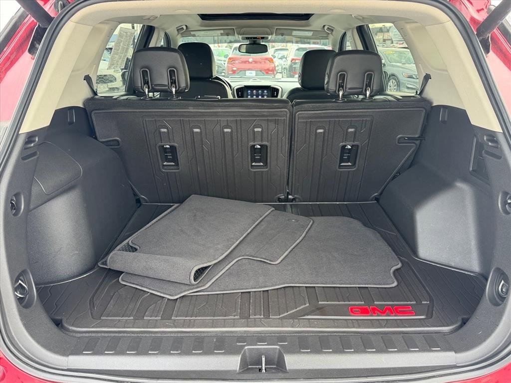 Used 2019 GMC Terrain Denali w/ Advanced Safety Package image 5