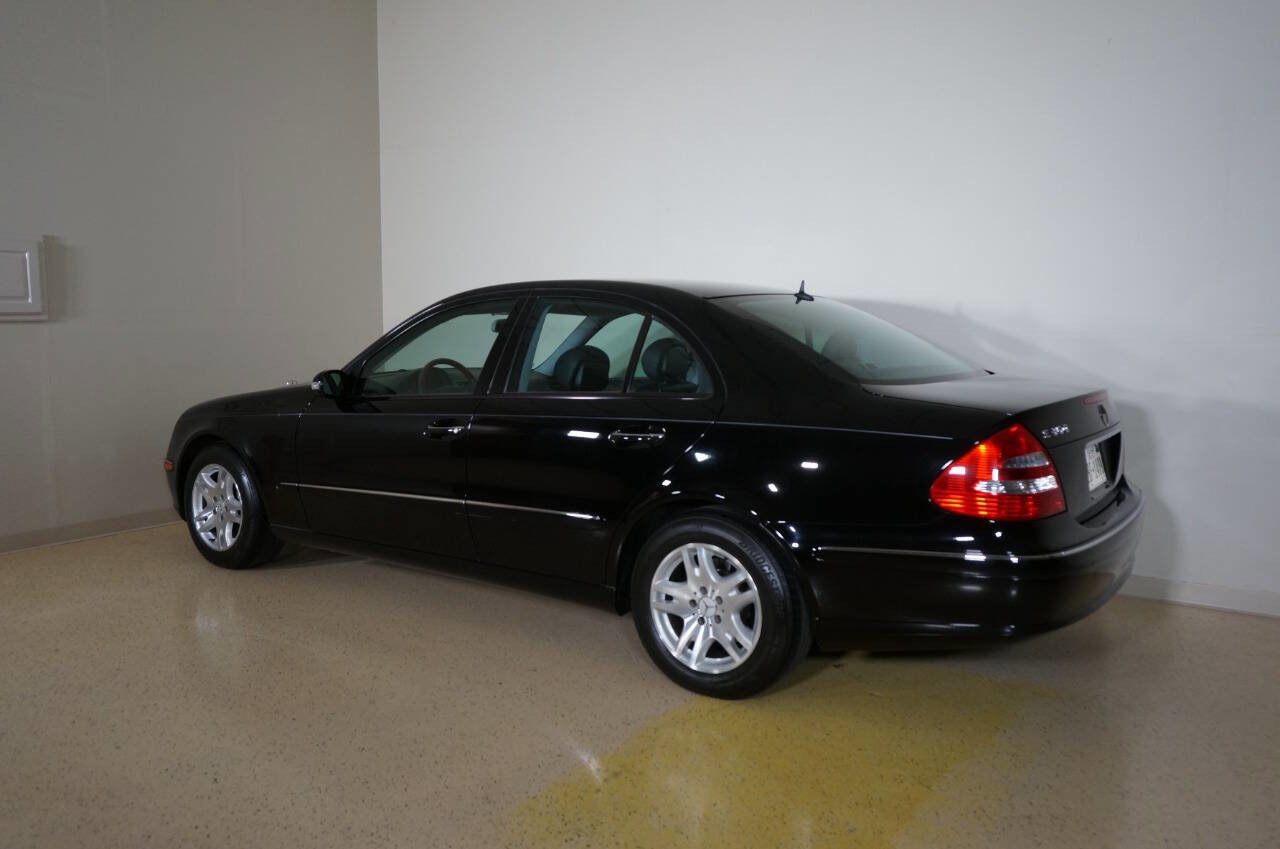 Used 2006 Mercedes-Benz E 350 Sedan image 38