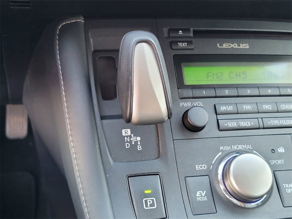 Used 2017 Lexus CT 200h 200h image 20