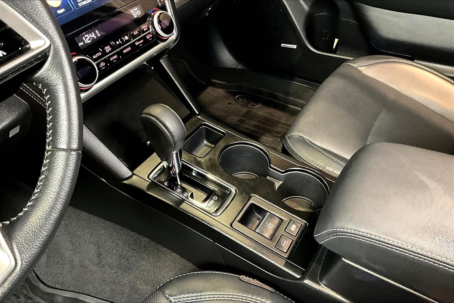 Used 2019 Subaru Outback 2.5i Limited AWD/4WD image 18