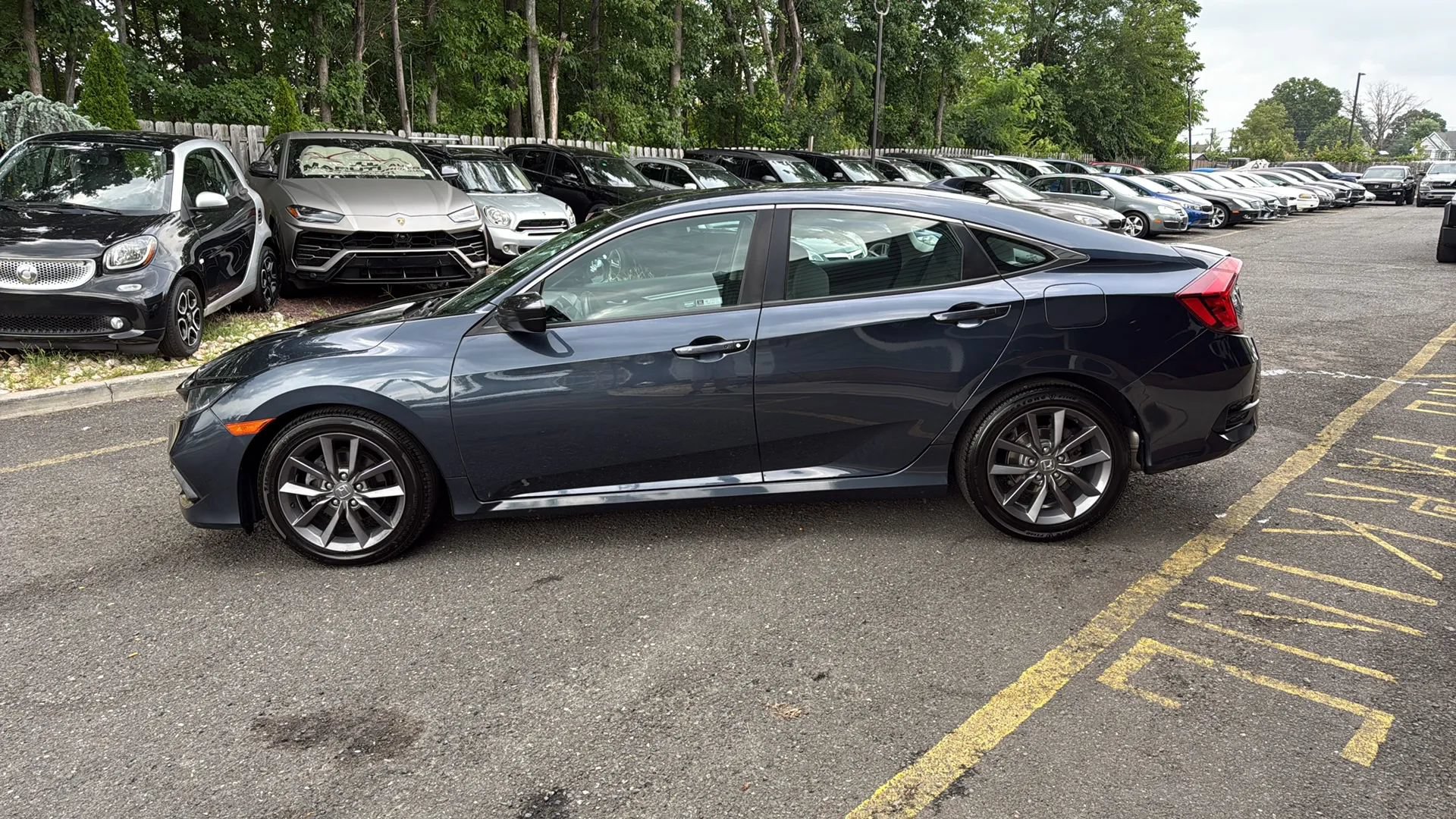Used 2020 Honda Civic EX image 8