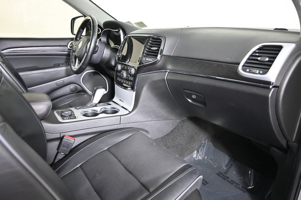 Used 2021 Jeep Grand Cherokee Summit AWD/4WD image 17