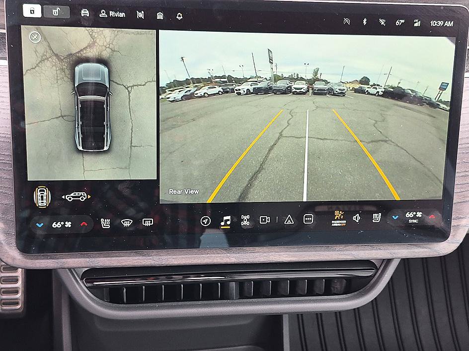 Used 2023 Rivian R1S Launch Edition Quad AWD/4WD image 21