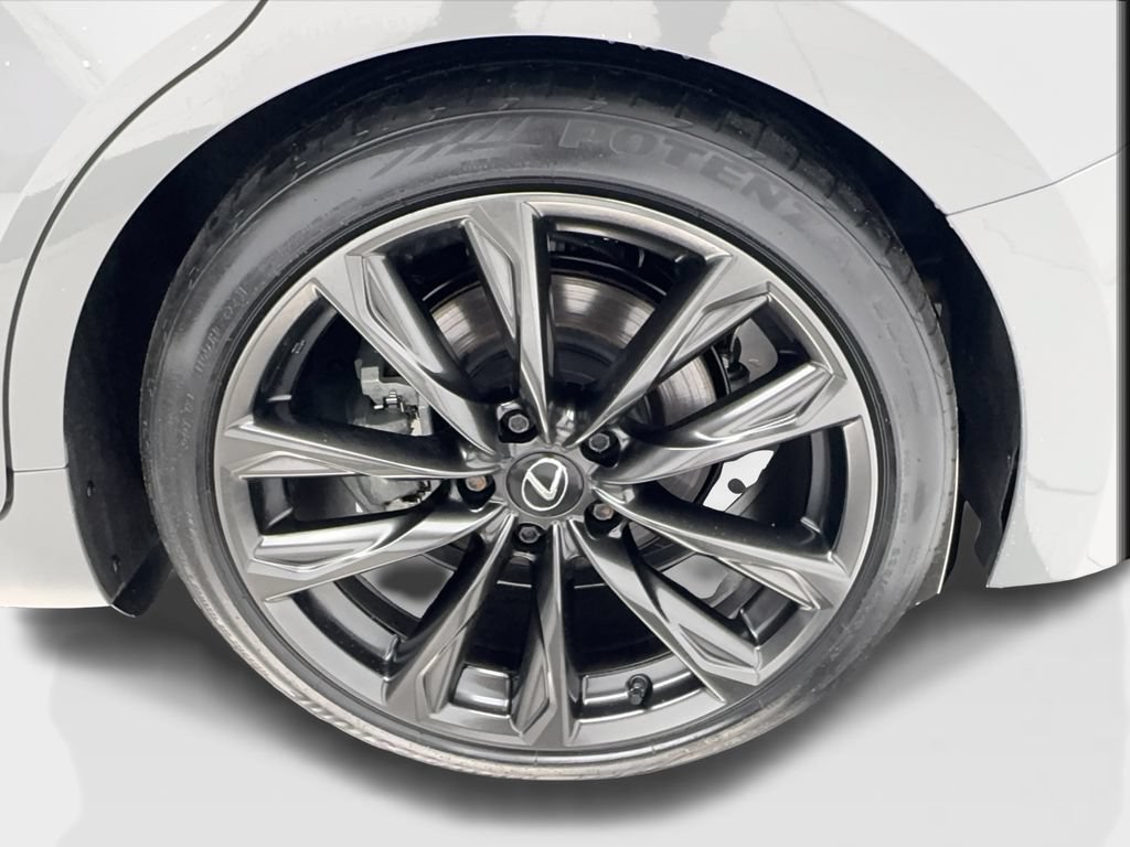 Used 2024 Lexus IS 350 F Sport RWD image 12