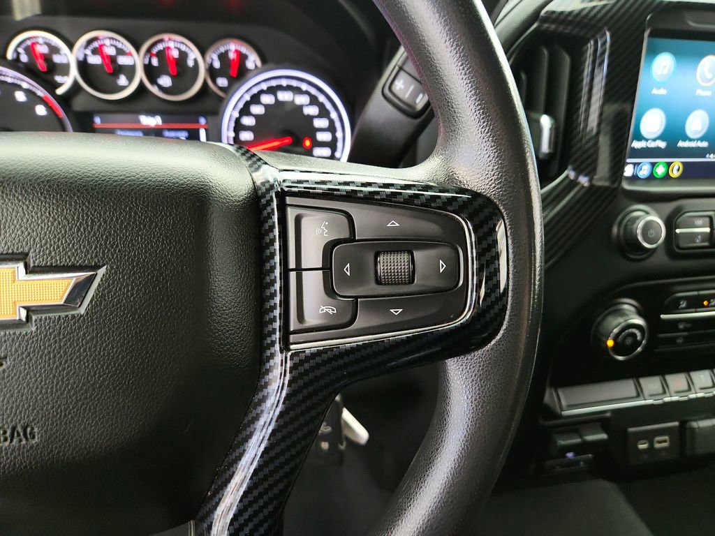Used 2021 Chevrolet Silverado 2500 LT AWD/4WD image 18