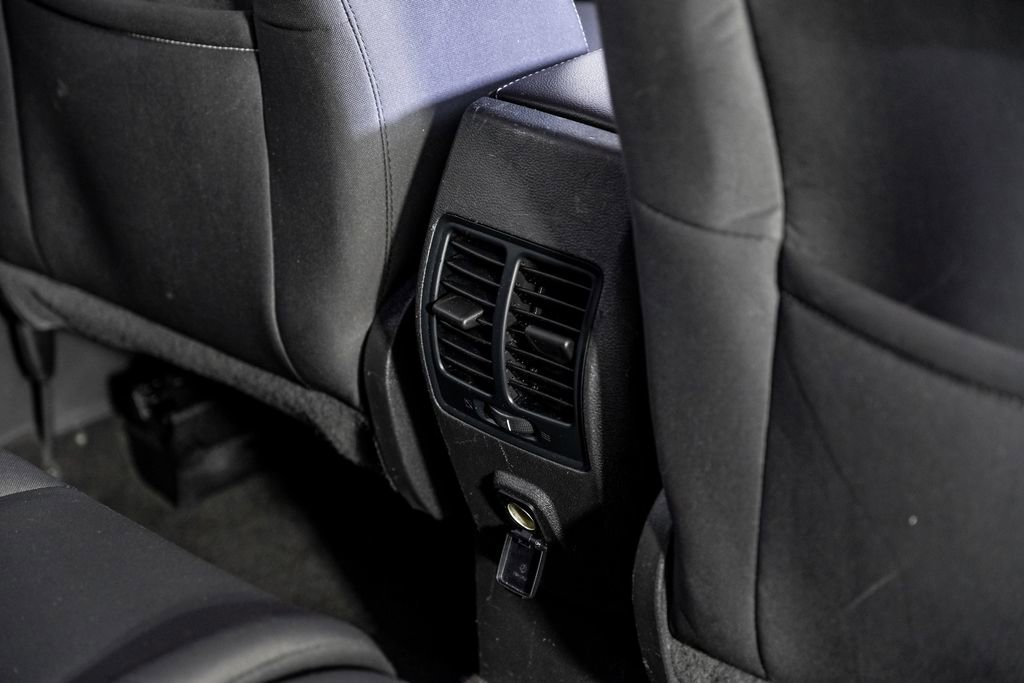 Used 2019 Ford Escape SE image 38