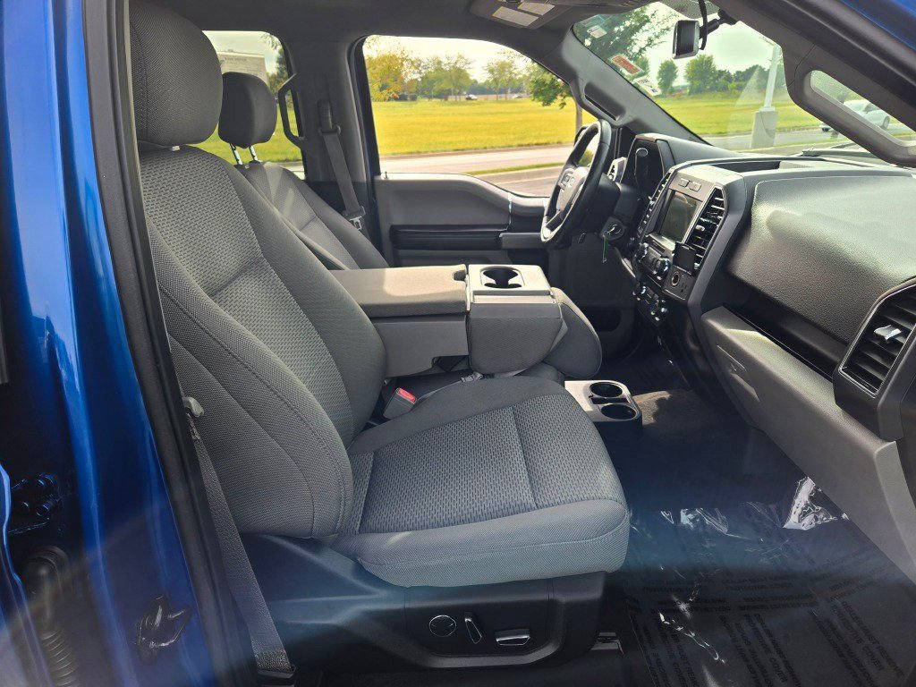 Used 2018 Ford F150 XLT w/ Equipment Group 302A Luxury AWD/4WD image 6