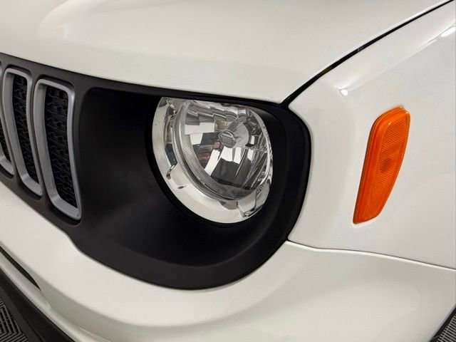 Used 2023 Jeep Renegade Latitude AWD/4WD image 11