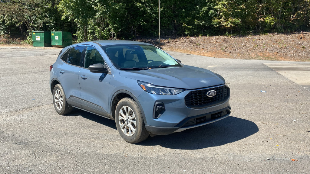 Used 2024 Ford Escape Active AWD/4WD image 3