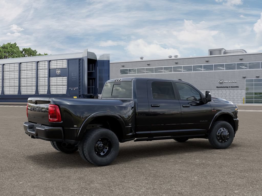 New 2026 RAM 3500 Limited AWD/4WD image 4