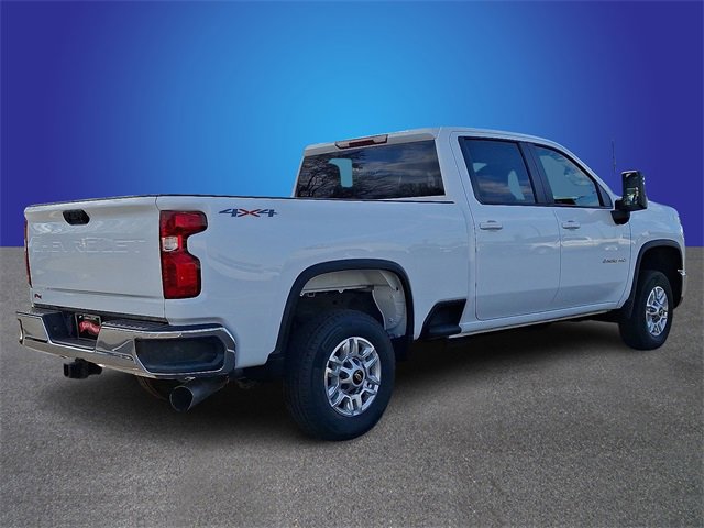 Used 2024 Chevrolet Silverado 2500 LT image 4