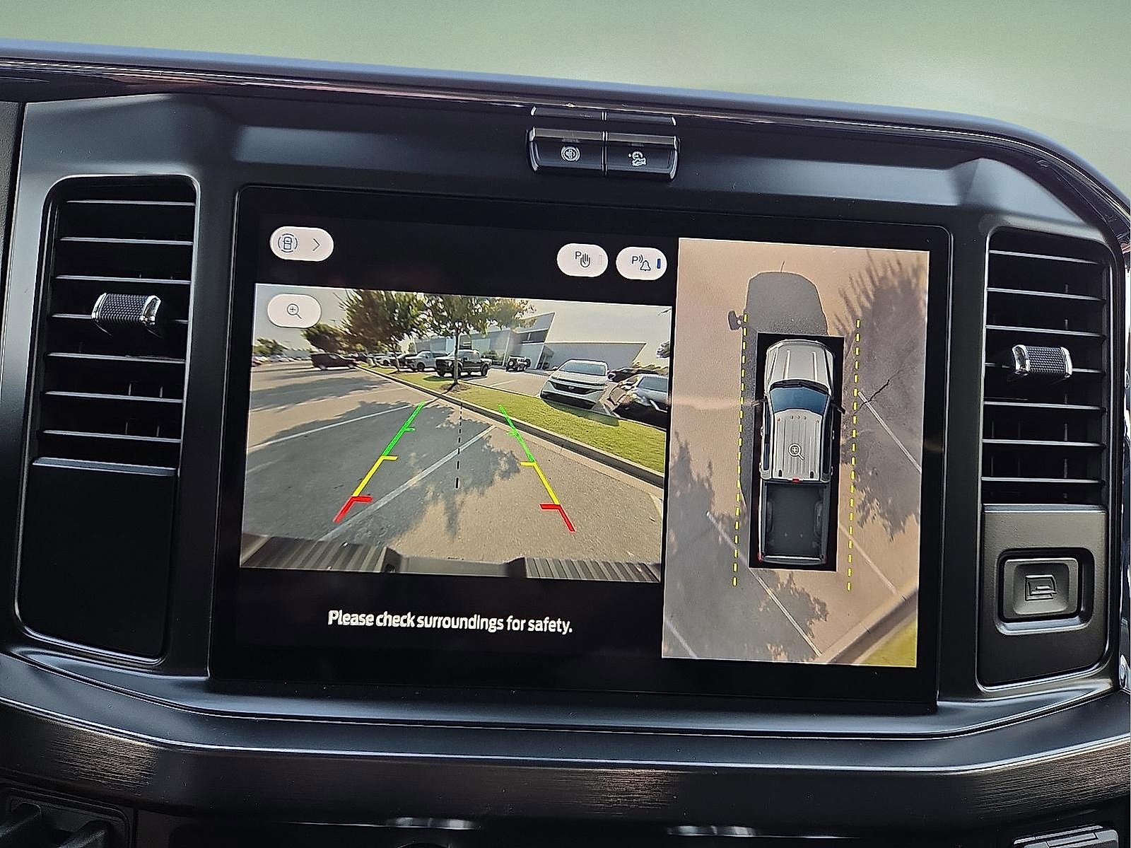 New 2026 Ford F250 Lariat image 17