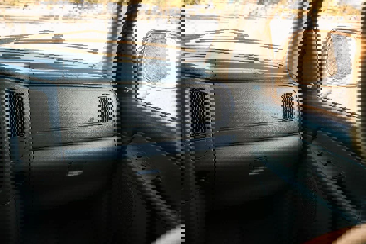 Used 2004 Dodge Ram 2500 Truck SLT w/ Trailer Tow Group image 19