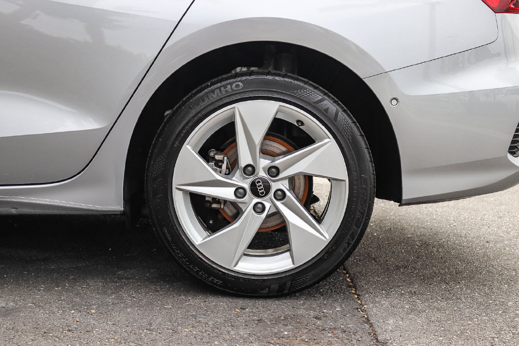 Used 2024 Audi A3 2.0T Premium FWD image 11