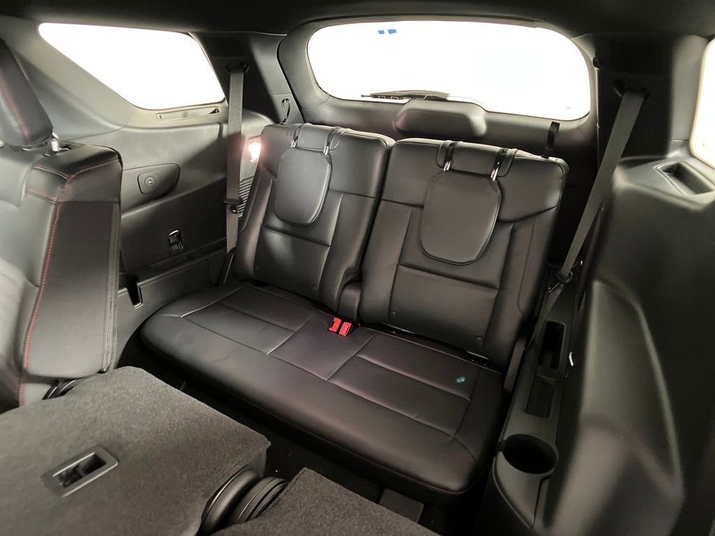 New 2026 Ford Explorer ST-Line image 30