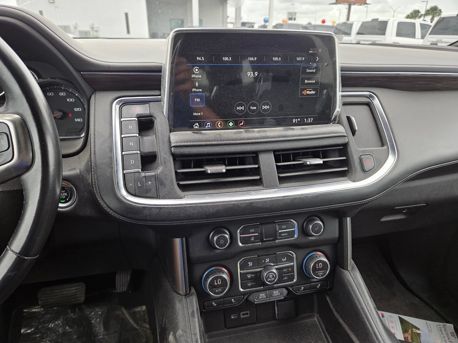 Used 2021 Chevrolet Tahoe Z71 AWD/4WD image 11