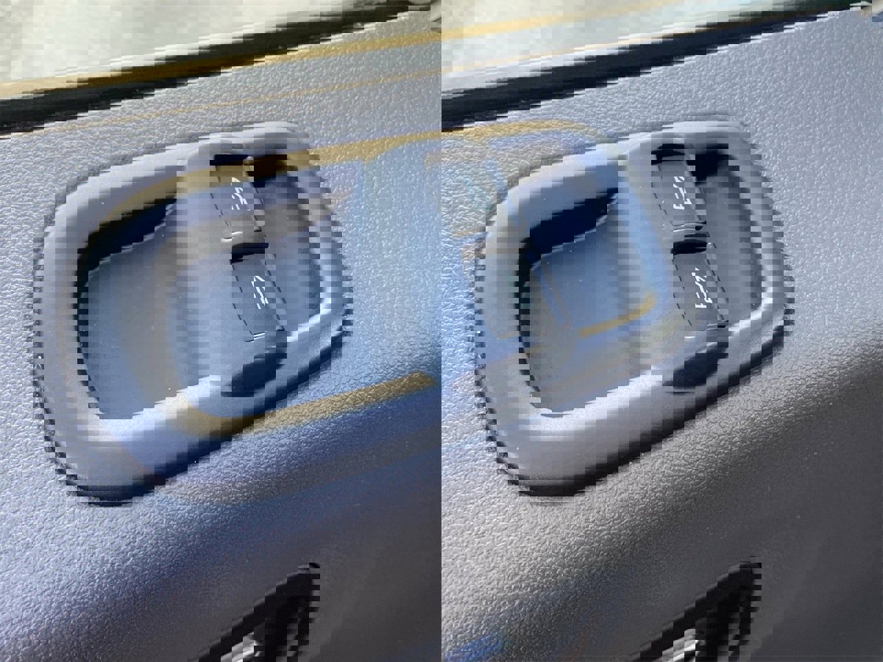 Used 2023 Ford Transit 350 XLT image 21