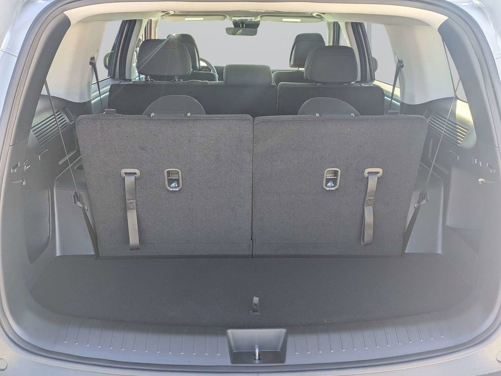 Certified 2026 Hyundai Santa Fe SE image 12