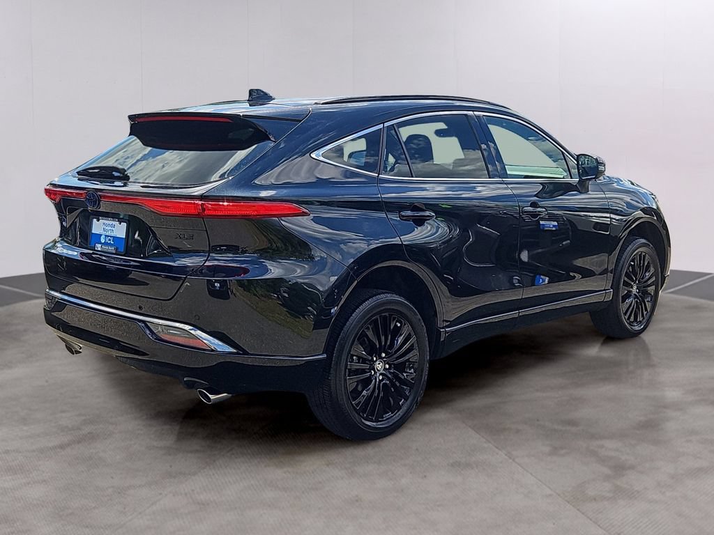 Used 2024 Toyota Venza Nightshade AWD/4WD image 4