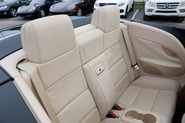 Used 2012 Volkswagen Eos Executive image 14