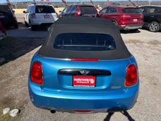 Used 2017 MINI Cooper Convertible image 7