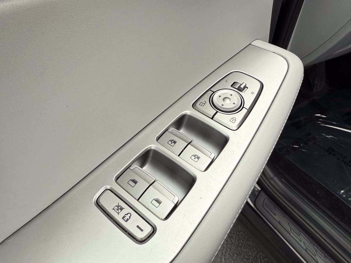 Used 2020 Hyundai Palisade SEL FWD image 36
