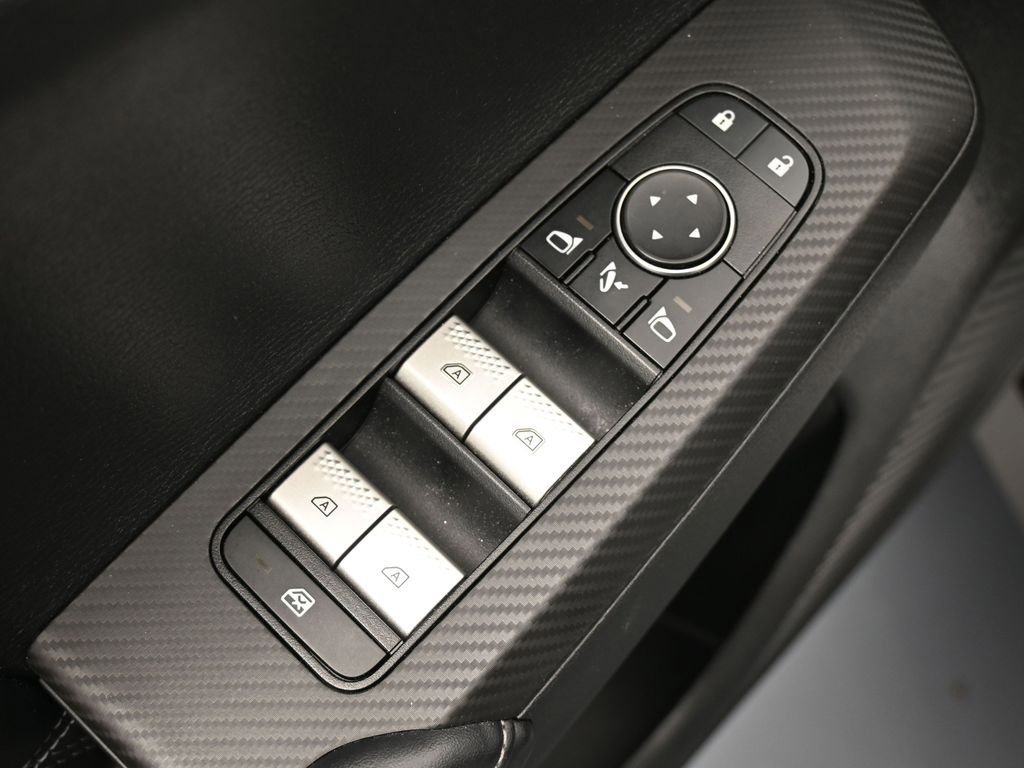 Used 2023 Mitsubishi Outlander SEL image 18