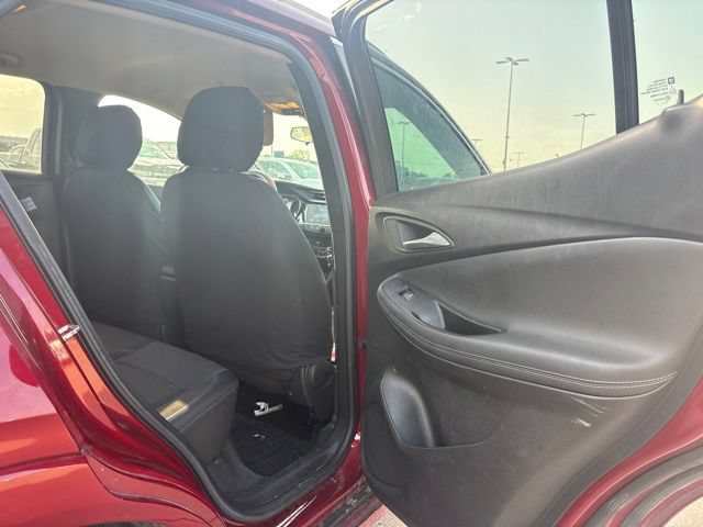 Used 2022 Buick Encore GX Select w/ Sport Touring Package AWD/4WD image 19