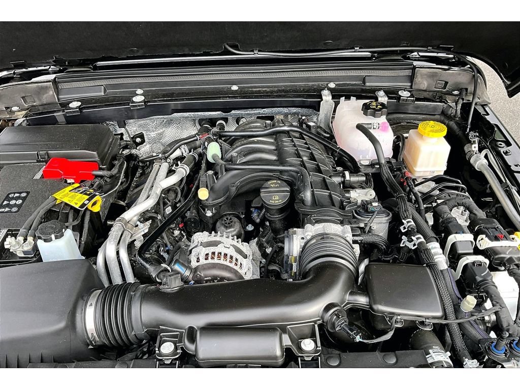 Used 2026 Jeep Gladiator Sport AWD/4WD image 13