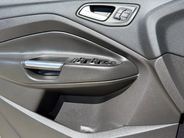 Used 2018 Ford Escape Titanium w/ Ford Safe & Smart Package image 23