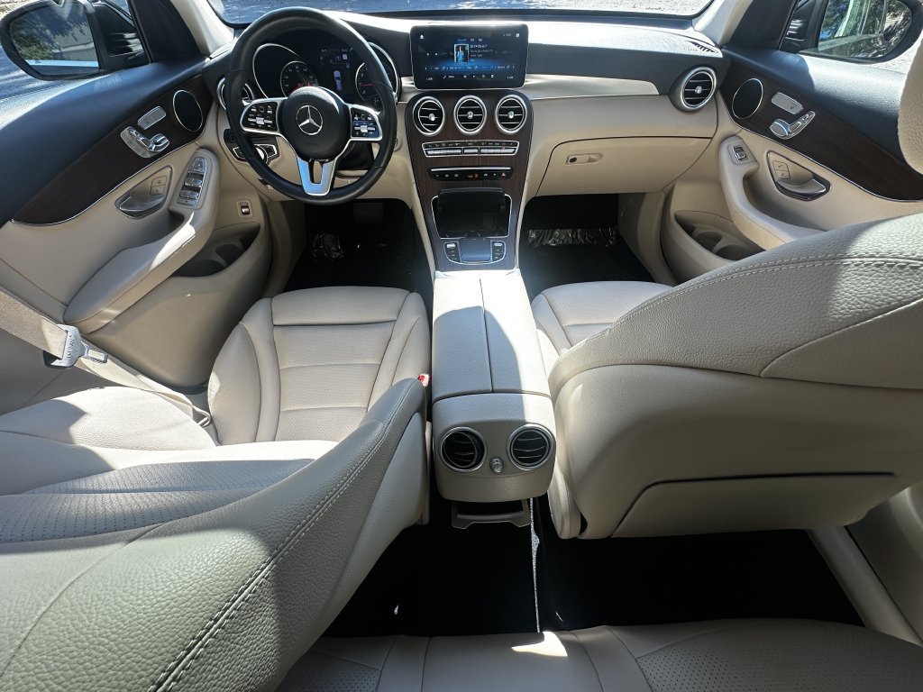 Certified 2022 Mercedes-Benz GLC 300 image 27