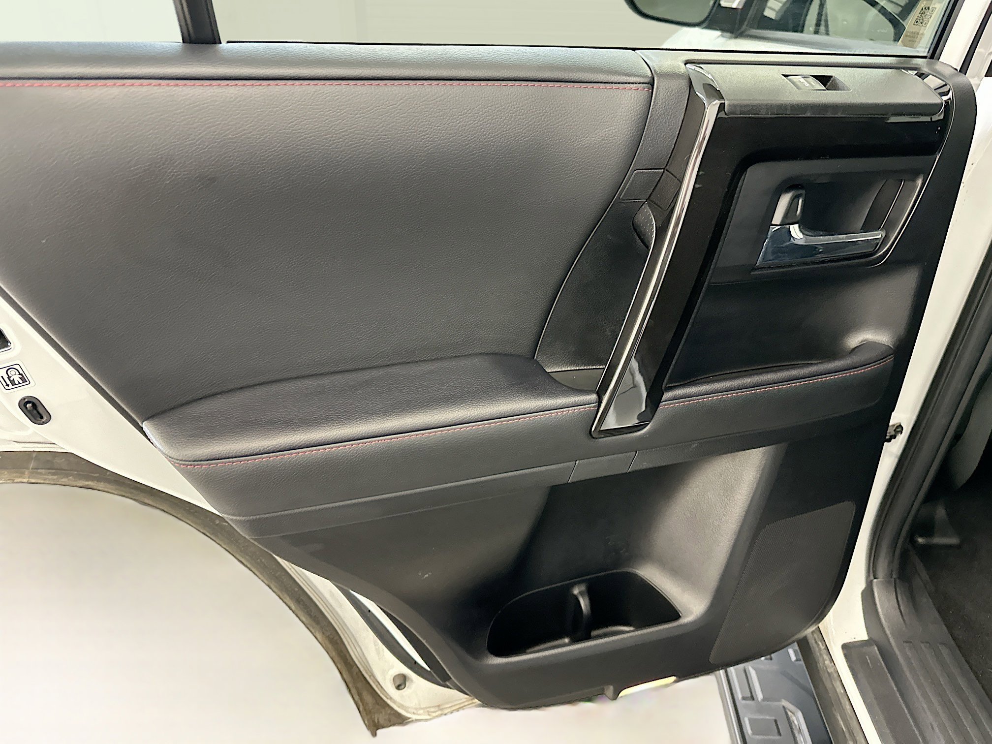 Used 2024 Toyota 4Runner TRD Off-Road image 27