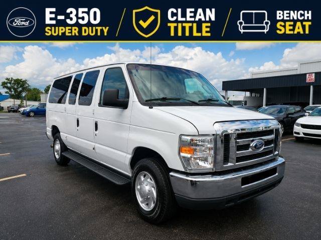 Used 2011 Ford E-350 and Econoline 350 XLT RWD image 1