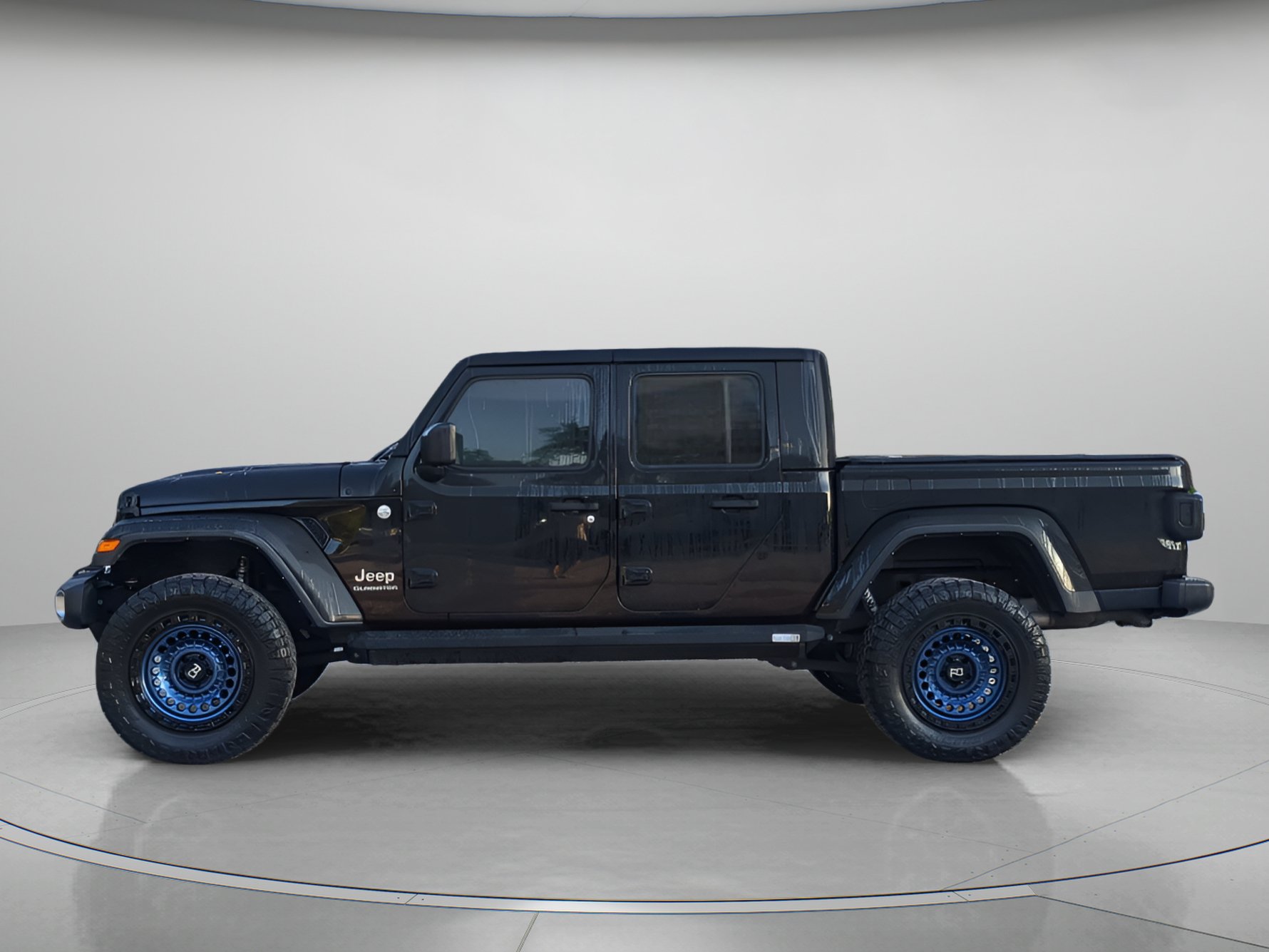 Used 2022 Jeep Gladiator Overland w/ Popular Equipment Package AWD/4WD image 43