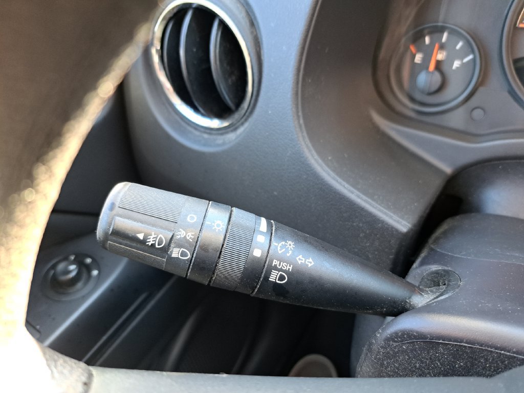 Used 2015 Jeep Compass Sport w/ Power Value Group FWD image 20