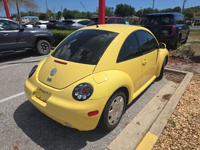 Used 2003 Volkswagen Beetle GL FWD image 4