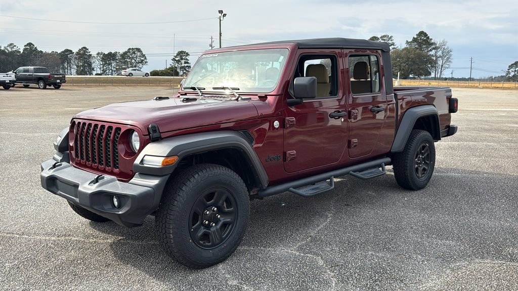 Used 2021 Jeep Gladiator Sport image 3
