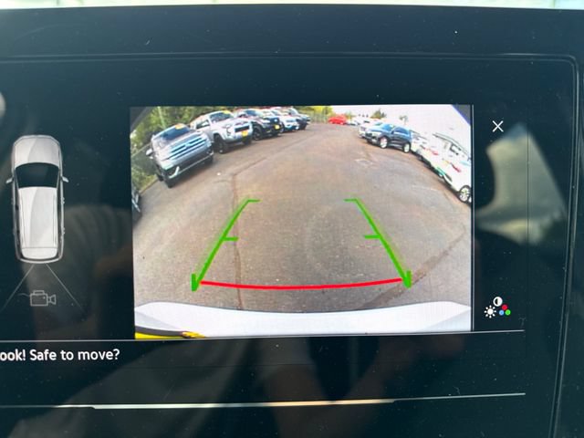 Used 2025 Volkswagen Taos S AWD/4WD image 19