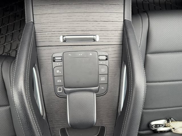 Certified 2025 Mercedes-Benz GLE 450e 4MATIC image 19