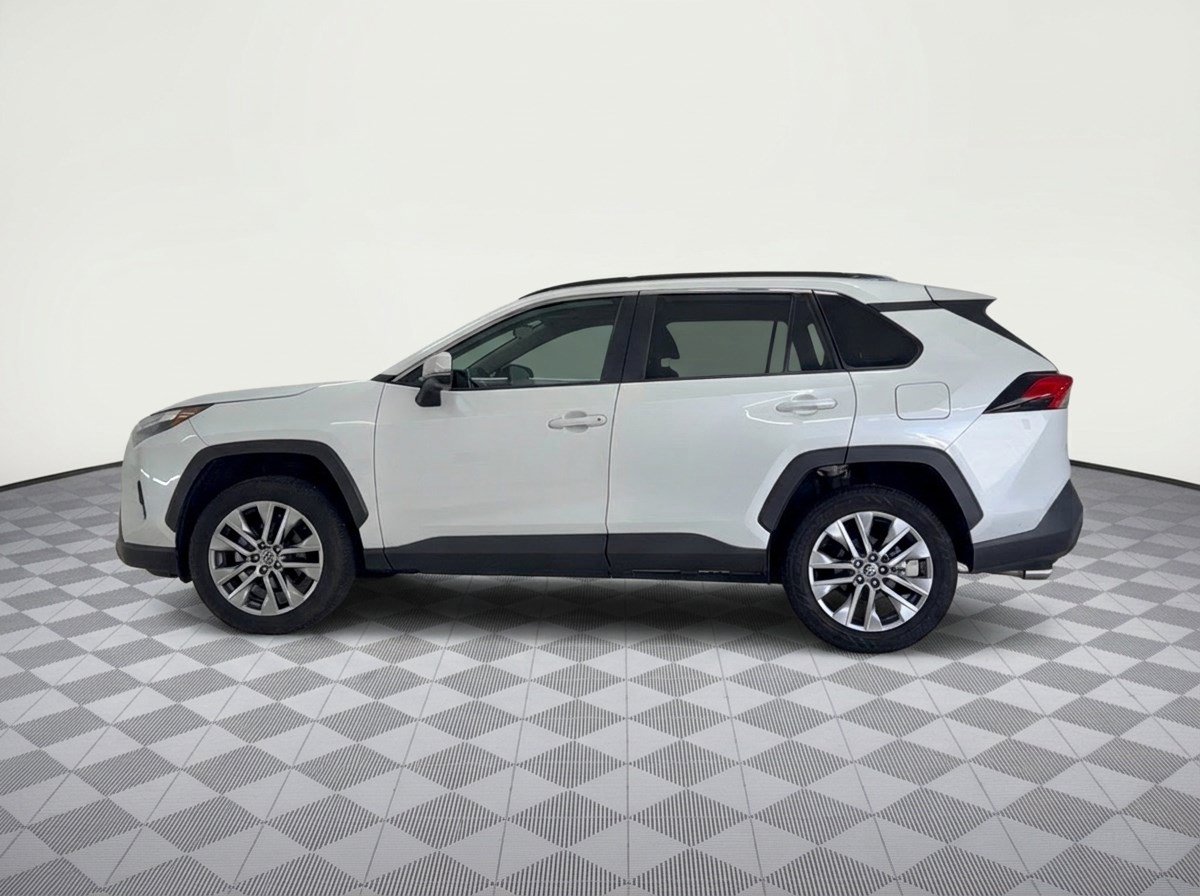 Certified 2023 Toyota RAV4 XLE Premium FWD image 2