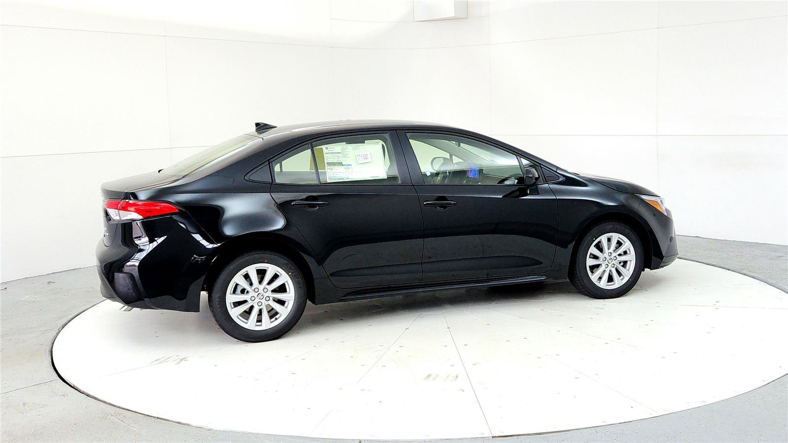 New 2026 Toyota Corolla LE FWD image 6