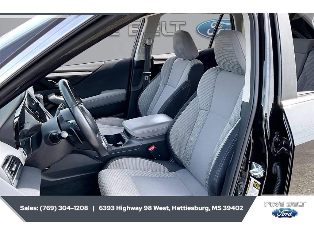 Used 2023 Subaru Outback Premium AWD/4WD image 18