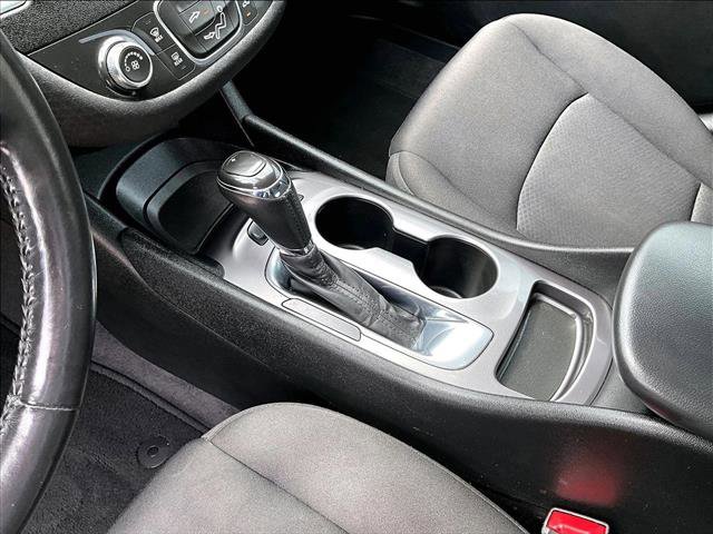 Used 2019 Chevrolet Malibu RS image 15