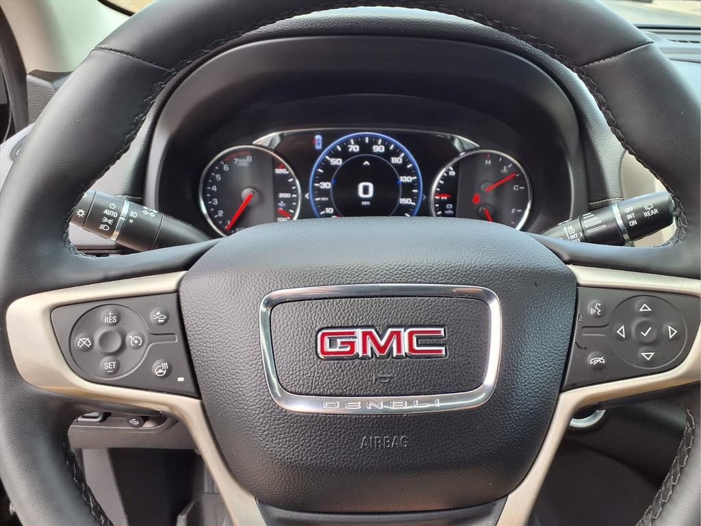 Certified 2024 GMC Terrain Denali w/ Denali Premium Package AWD/4WD image 27