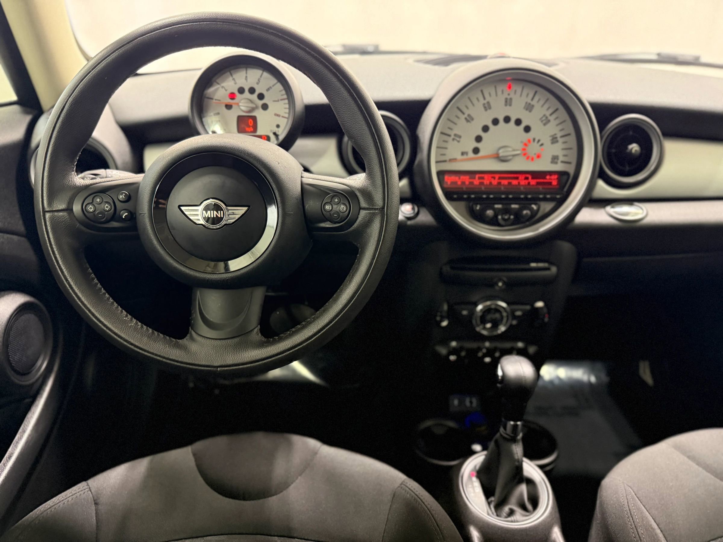 Used 2013 MINI Cooper Hardtop image 30