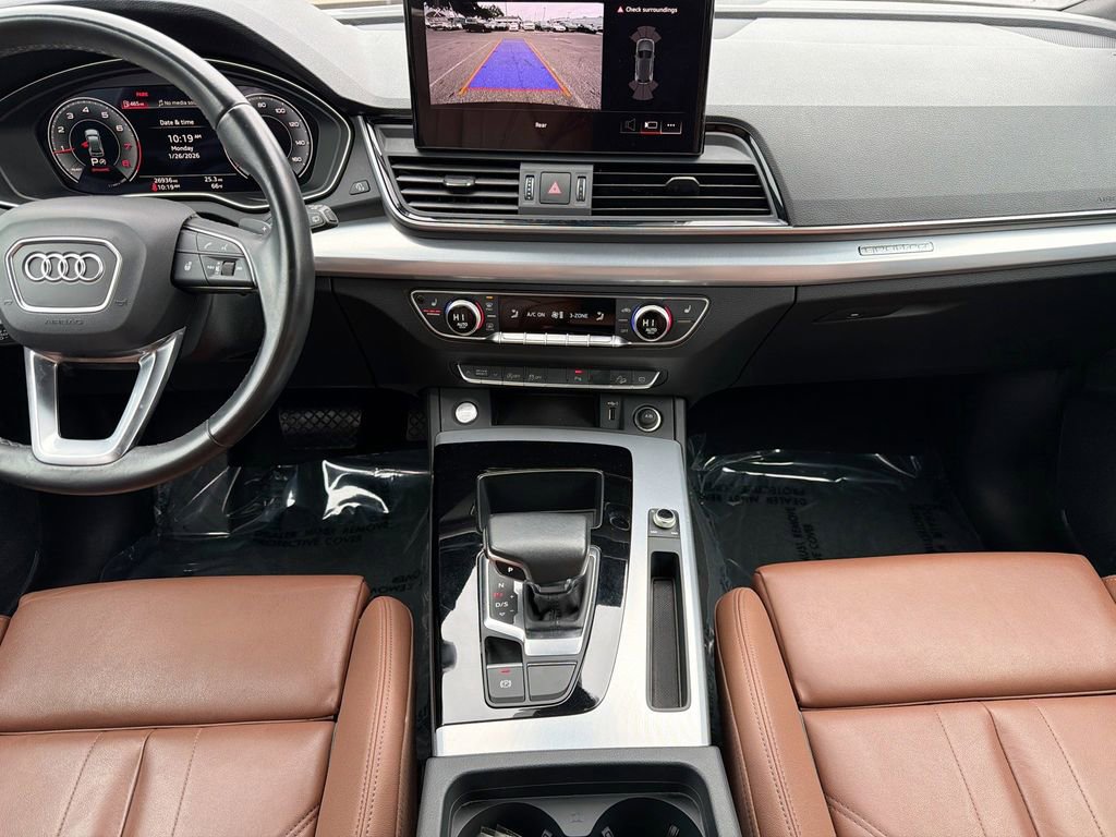 Used 2025 Audi Q5 2.0T Premium image 18