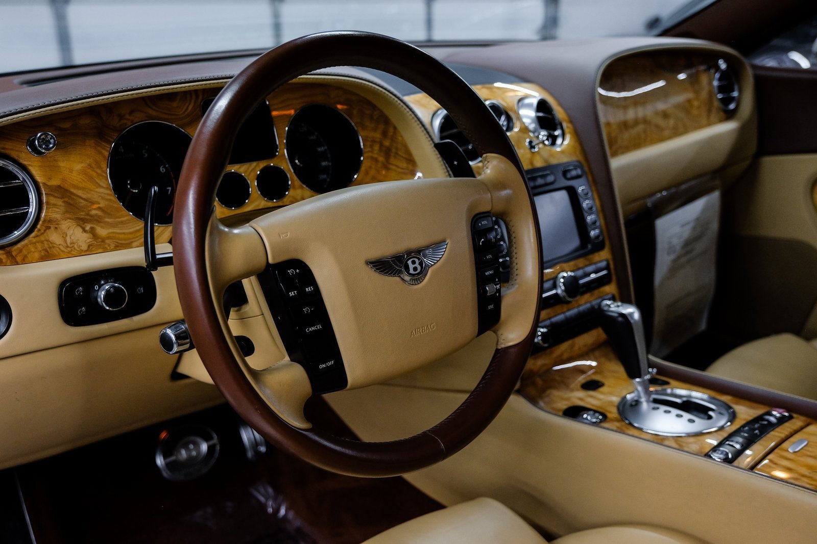 Used 2009 Bentley Continental GT image 23